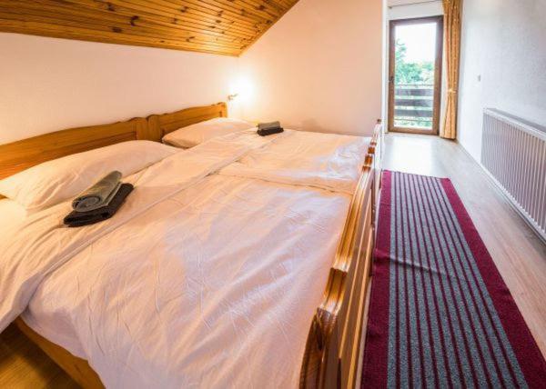 Guesthouse Mirko Hodak Seliste Dreznicko Exterior foto