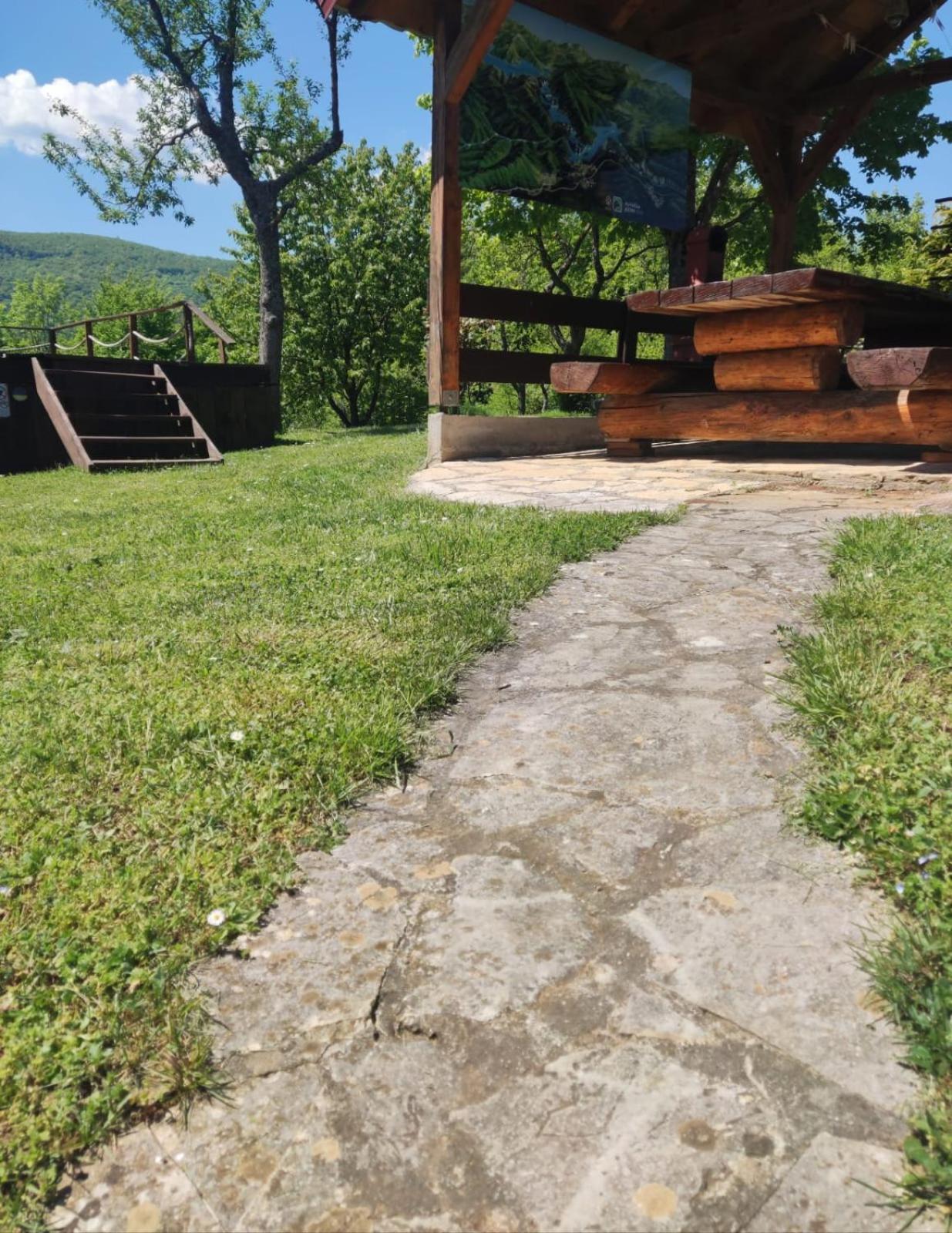 Guesthouse Mirko Hodak Seliste Dreznicko Exterior foto
